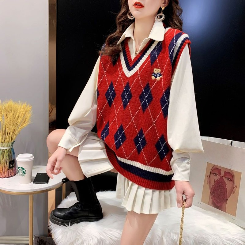 Winter Clothing Trends For Women - 여성용 레드 니트 조끼 민소매 겨울