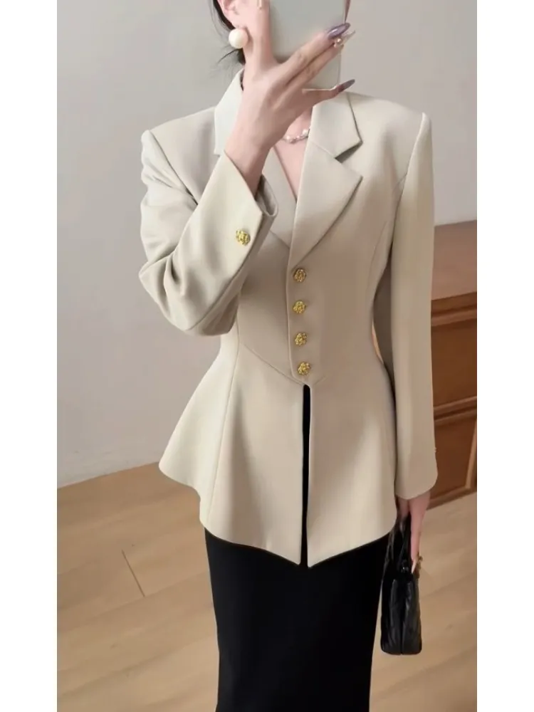 2025년 신상 봄옷 전문적인 디자인 감각으로 허리를  - Winter Clothing Looks 리뷰 및 가격